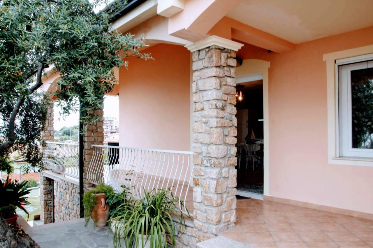 Grande Casa Al Mare Le Verande Santa Maria Navarrese Buitenkant foto