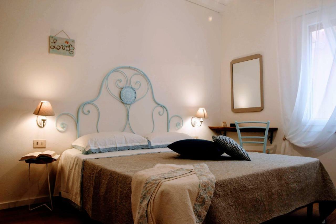 Grande Casa Al Mare Le Verande Santa Maria Navarrese Buitenkant foto